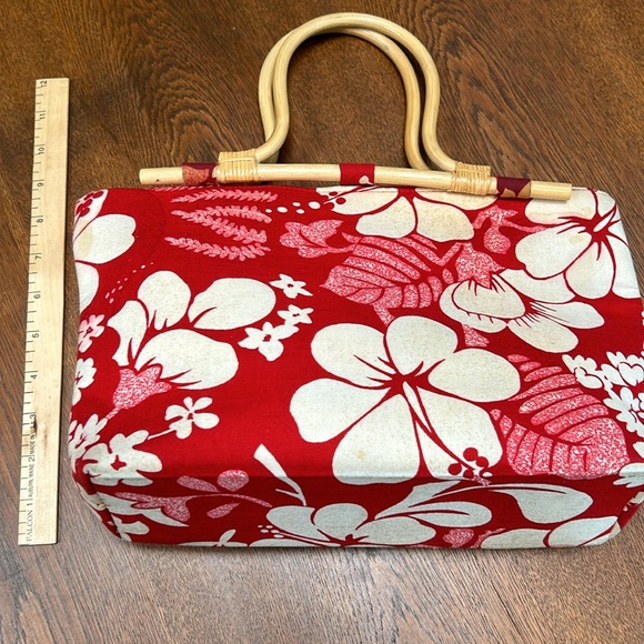 Hula Bay Bag - tropical print- bamboo handles - orchids/Hawaii style red &white - Picture 2 of 4